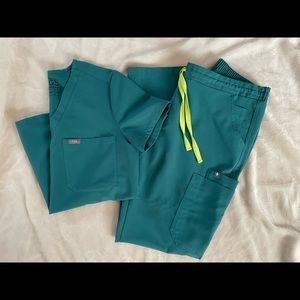 Figs Marine Scrub Set